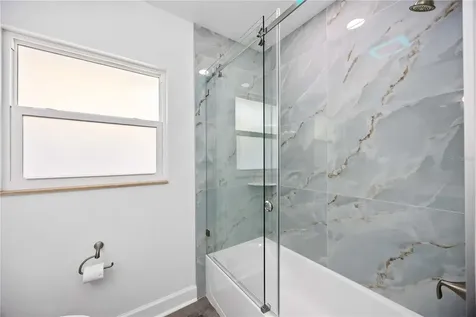 1865 Orchid Street Sarasota FL 34239