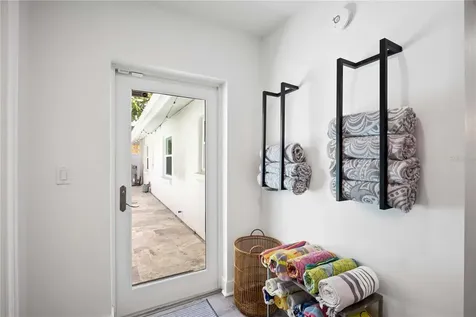 1865 Orchid Street Sarasota FL 34239