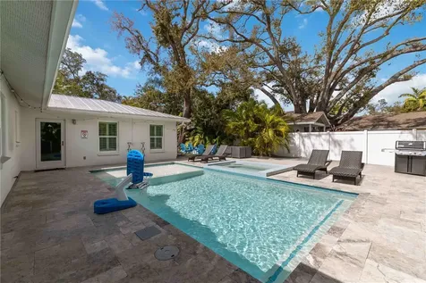 1865 Orchid Street Sarasota FL 34239