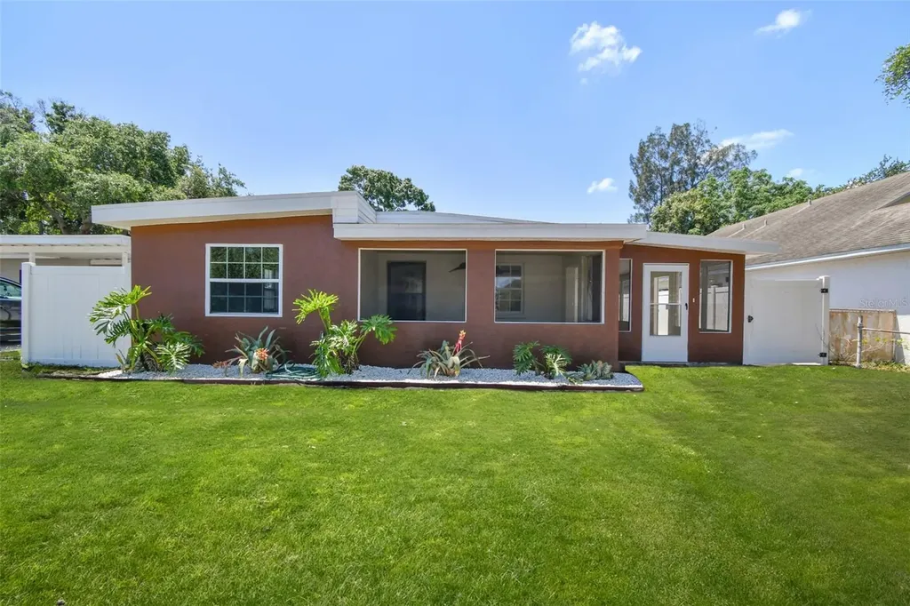 4220 68th Avenue N Pinellas Park FL 33781