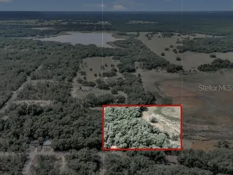 24320 SW Shorewood Drive N Dunnellon FL 34431