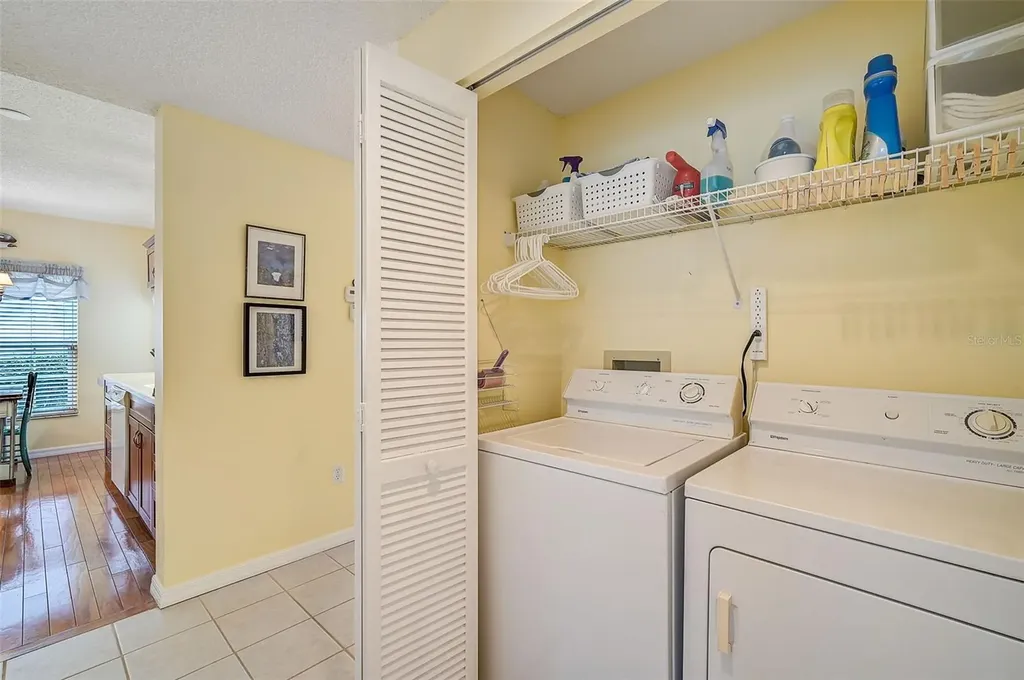 4215 Caddie Drive E Bradenton FL 34203