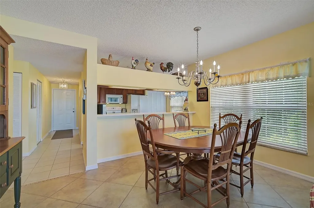4215 Caddie Drive E Bradenton FL 34203