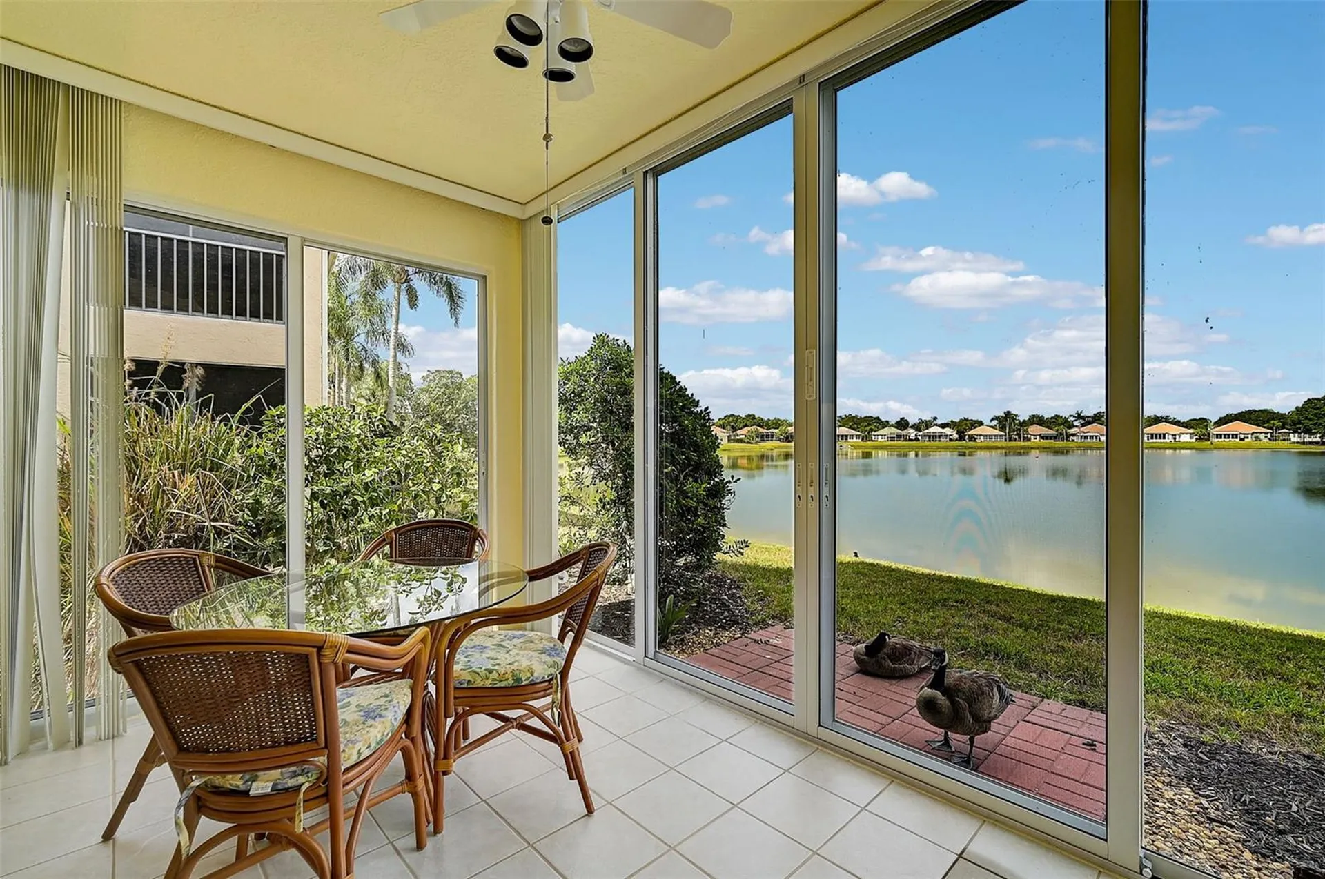 4215 Caddie Drive E Bradenton FL 34203