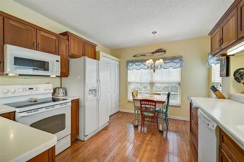 4215 Caddie Drive E Bradenton FL 34203