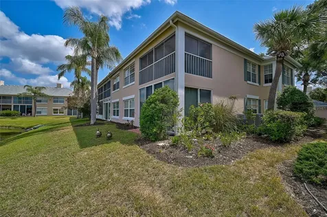 4215 Caddie Drive E Bradenton FL 34203