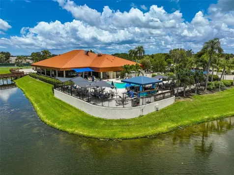 4215 Caddie Drive E Bradenton FL 34203