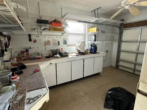 6073 60th Street N St Petersburg FL 33709