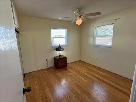 6073 60th Street N St Petersburg FL 33709