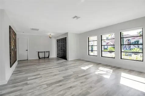 1649 Stanford Lane Sarasota FL 34231