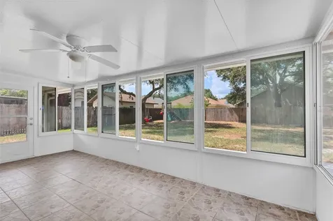 29 W Albatross Street Apopka FL 32712