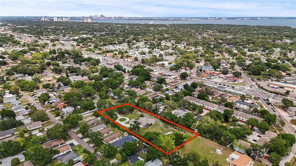 3902 W Elrod Avenue Tampa FL 33616