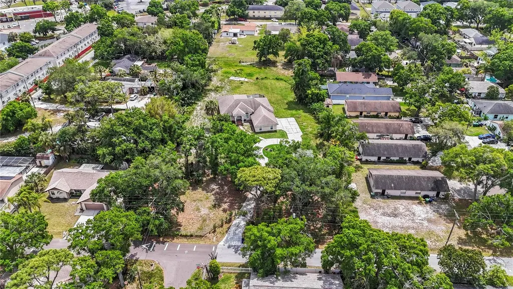 3902 W Elrod Avenue Tampa FL 33616