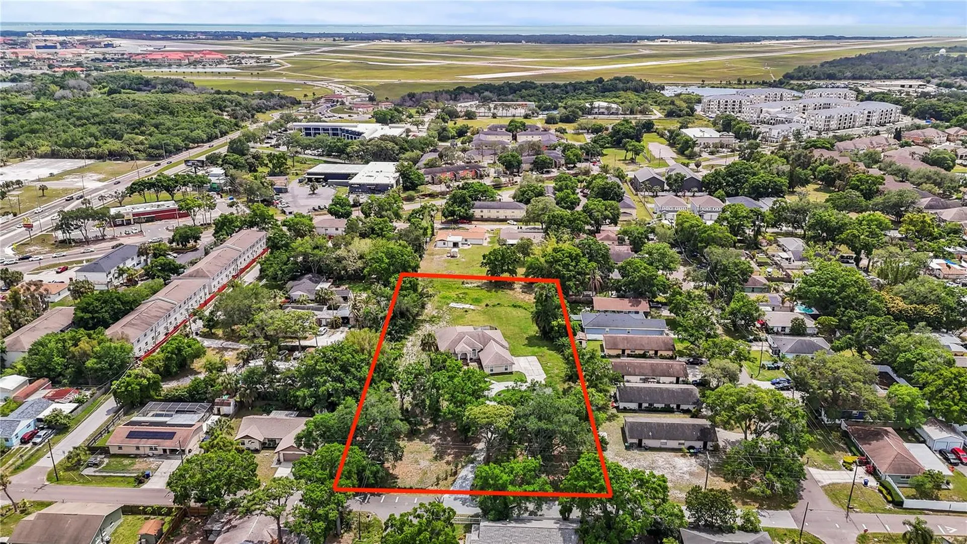 3902 W Elrod Avenue Tampa FL 33616