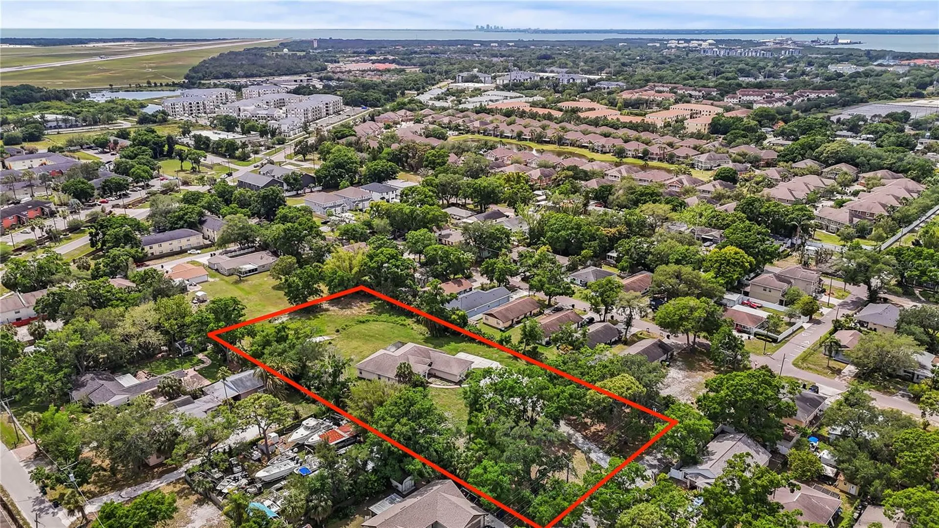 3902 W Elrod Avenue Tampa FL 33616