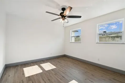 1549 15th Street S St Petersburg FL 33705