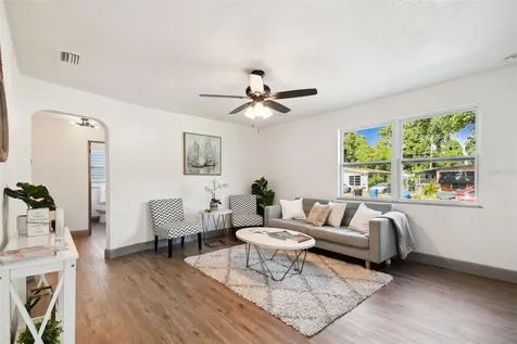 1549 15th Street S St Petersburg FL 33705