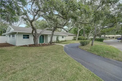 4411 15th Street N St Petersburg FL 33703