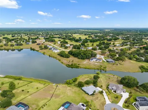 36701 Barrington Drive Eustis FL 32736