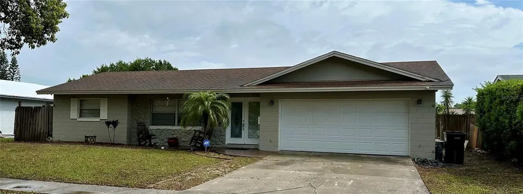 10642 Inverson Street Orlando FL 32825