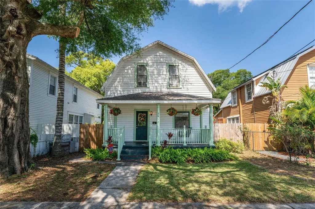 2812 N 10th Street Tampa FL 33605