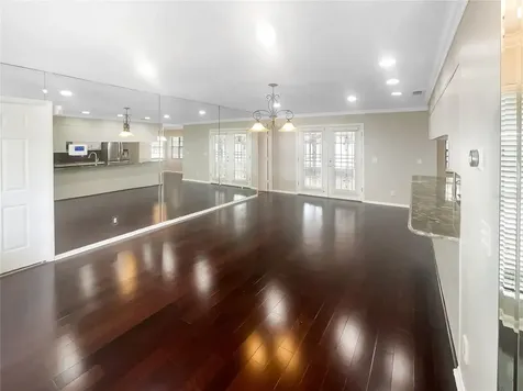 2820 E Clark Street Tampa FL 33605