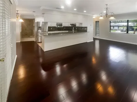 2820 E Clark Street Tampa FL 33605