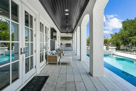 4919 W Melrose Avenue S Tampa FL 33629