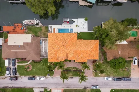 4919 W Melrose Avenue S Tampa FL 33629