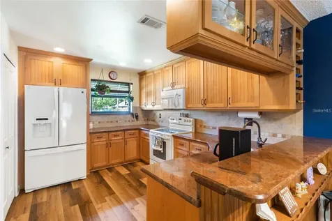2327 Kings Crest Road Kissimmee FL 34744