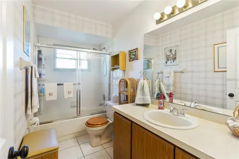 2327 Kings Crest Road Kissimmee FL 34744