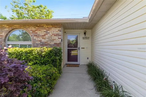 2327 Kings Crest Road Kissimmee FL 34744
