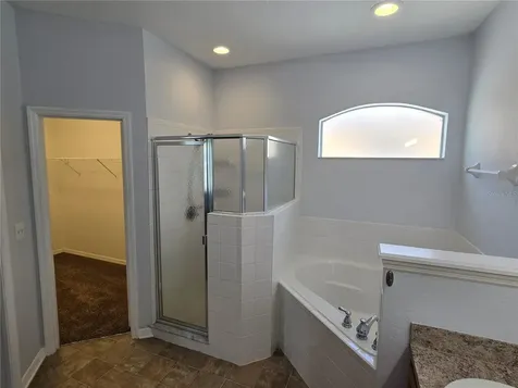11303 Southwind Lake Drive Gibsonton FL 33534