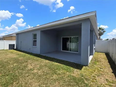 11303 Southwind Lake Drive Gibsonton FL 33534