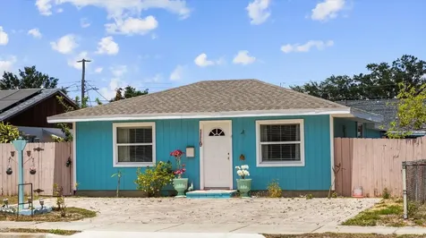 1119 54th Avenue N St Petersburg FL 33703