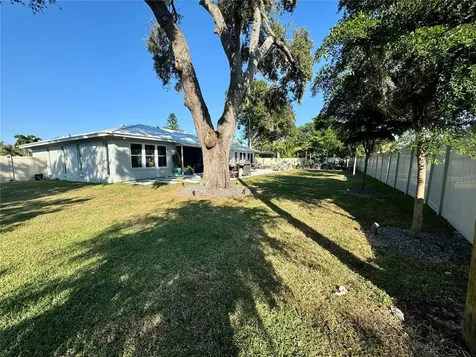 4641 Thomas Hoby Place Sarasota FL 34241