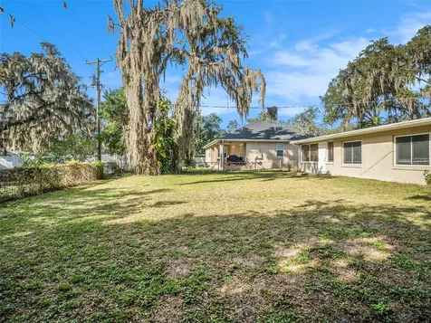 431 S Riverhills Drive Temple Terrace FL 33617