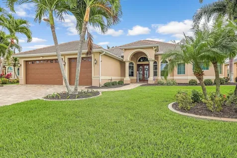 5605 Lancelot Lane Cape Coral FL 33914