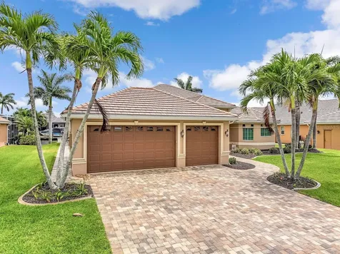 5605 Lancelot Lane Cape Coral FL 33914