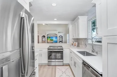 4142 Brentwood Park Circle Tampa FL 33624