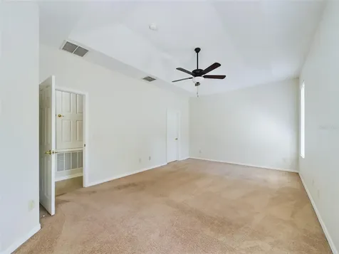 4824 Lakes Edge Lane Kissimmee FL 34744