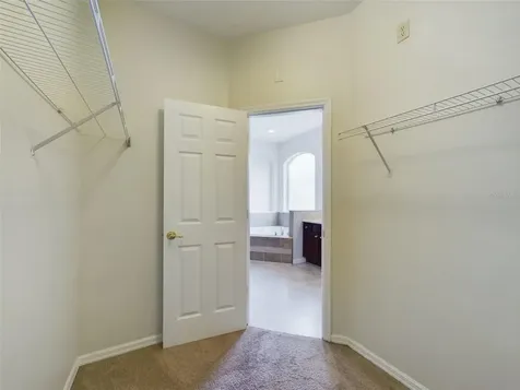 4824 Lakes Edge Lane Kissimmee FL 34744