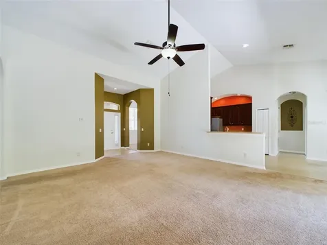 4824 Lakes Edge Lane Kissimmee FL 34744