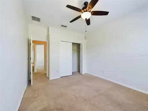 4824 Lakes Edge Lane Kissimmee FL 34744