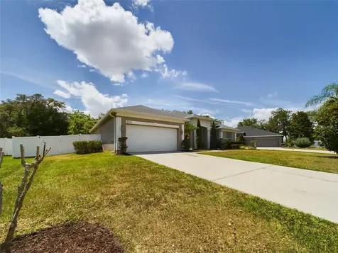 4824 Lakes Edge Lane Kissimmee FL 34744