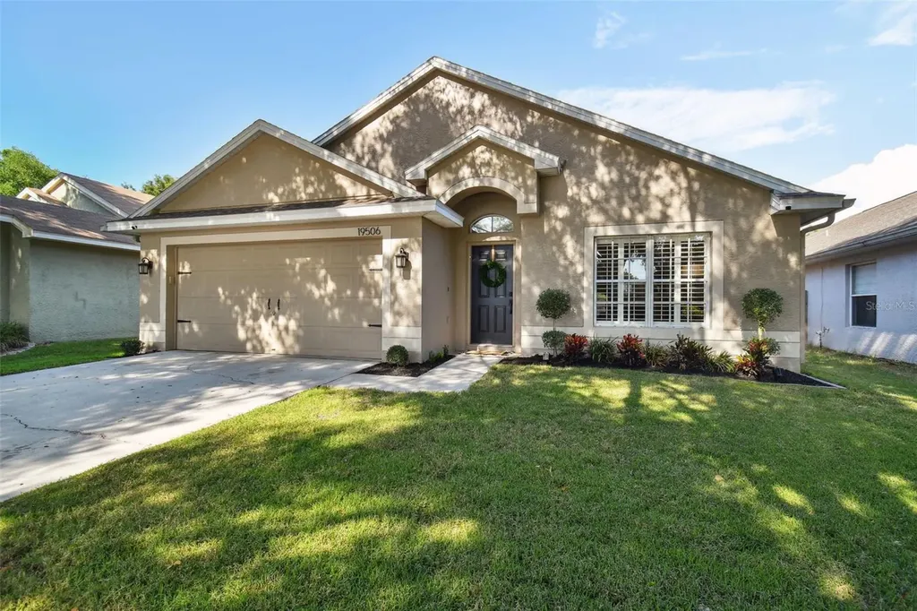 19506 Morden Blush Drive Lutz FL 33558