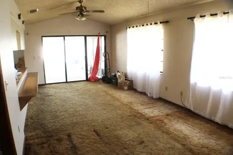 2931 Chilton Street Deltona FL 32738