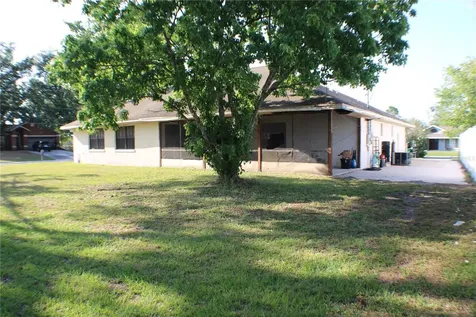2931 Chilton Street Deltona FL 32738