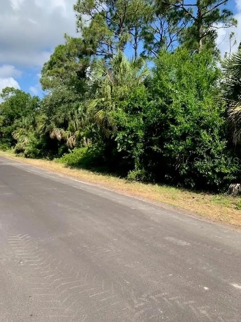 18298 Sarcee Avenue Port Charlotte FL 33948