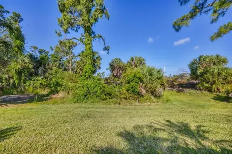 3041 Royal Palm Drive North Port FL 34288